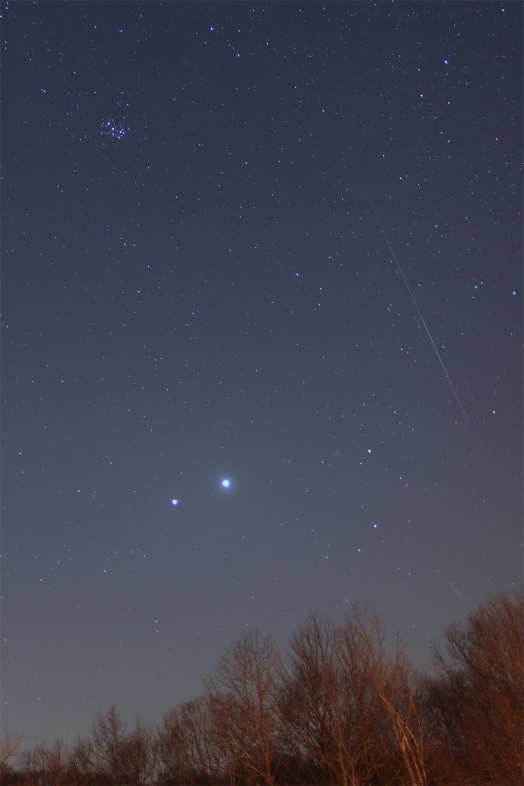 Meteor with Jupiter and Venus - March 14th, 2012 by Mike Hankey